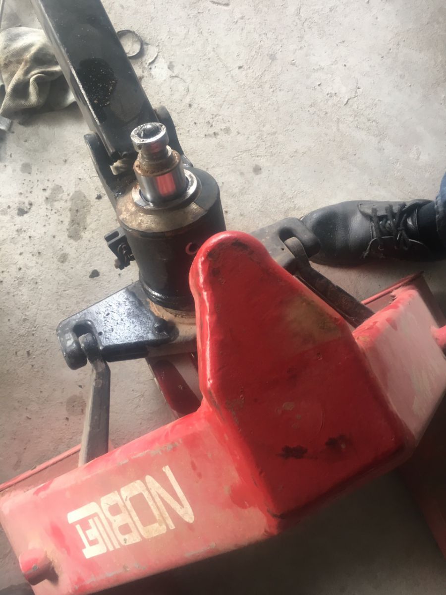 Phục hồi bơm thủy lực