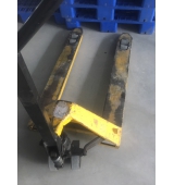 Sửa xe nâng tay bơm không lên bị xì nhớt