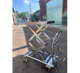 Xe nâng mặt bàn inox Nhật bãi tải 350kg