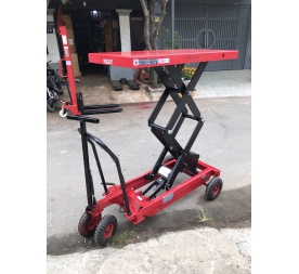 XE NÂNG MẶT BÀN TẢI 800KG NÂNG CAO 1M5 CHẾ BÁNH LỚN - XENANGTAYDIEN 