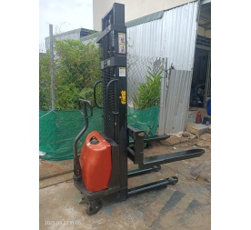 Xe nâng cao bán tự động tải 1500kg nâng cao 3m - xenangtaydien