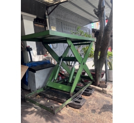 Bàn nâng thủy lực Nhật bãi tải 2000kg nâng cao 1m4